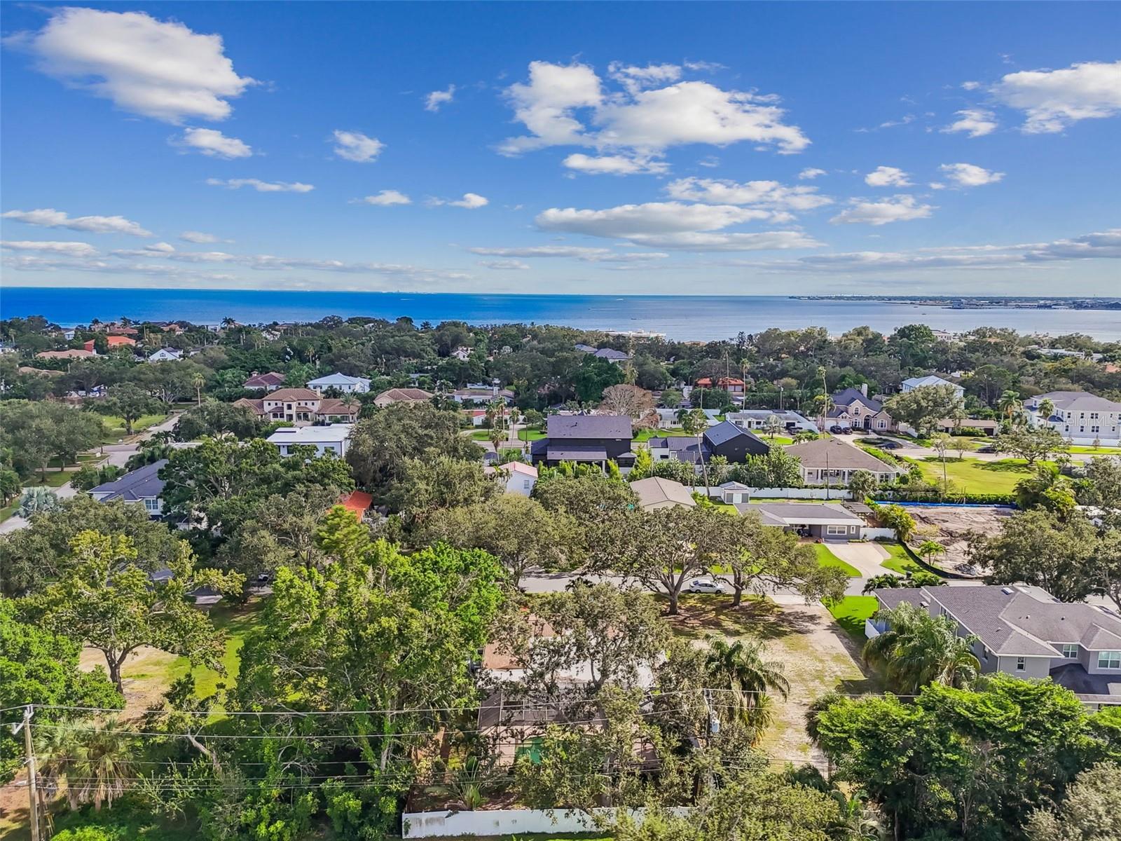 SNELL ISLE - Residential