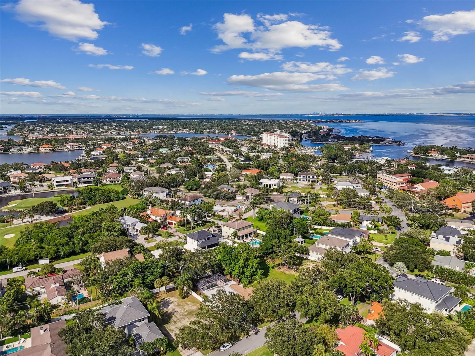 SNELL ISLE - Residential