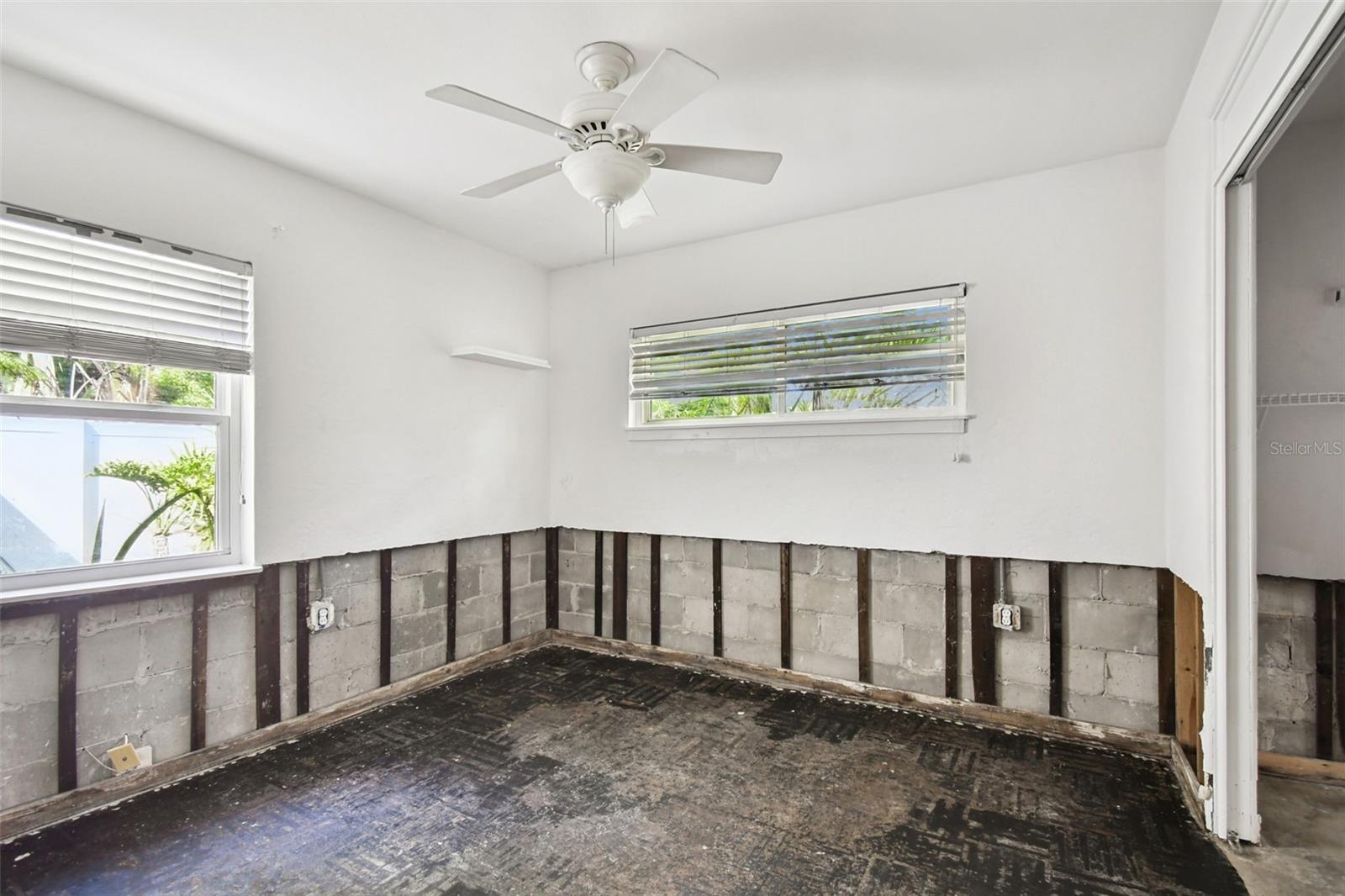 SNELL ISLE - Residential