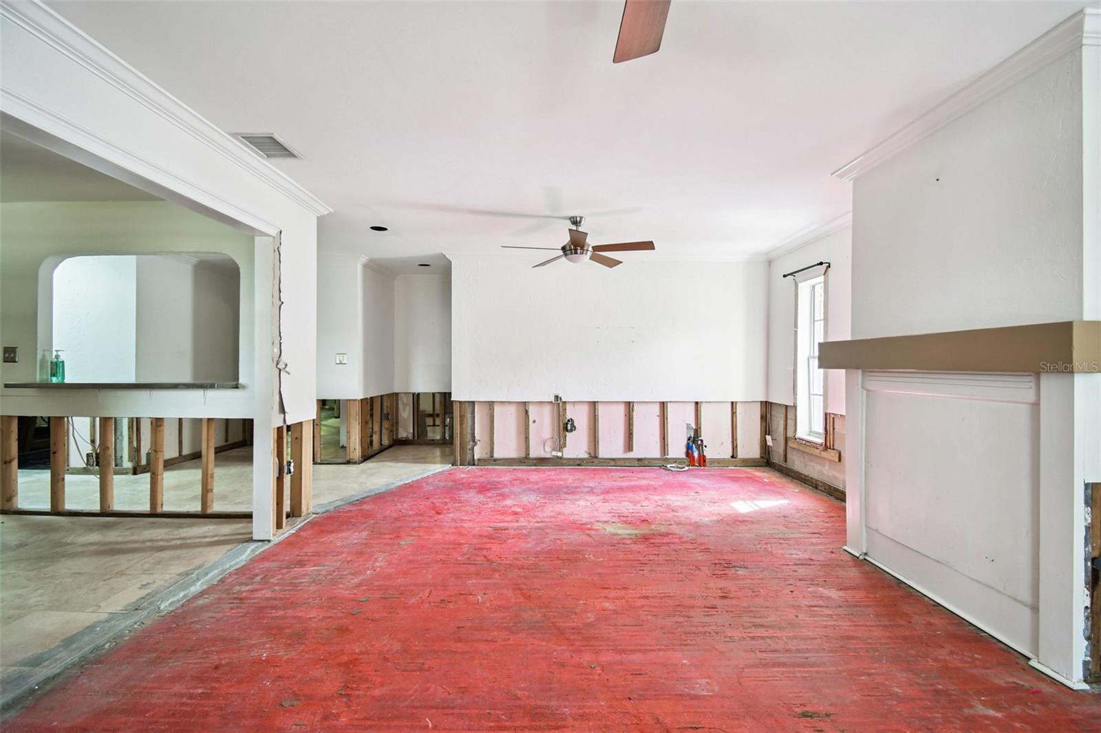 SNELL ISLE - Residential