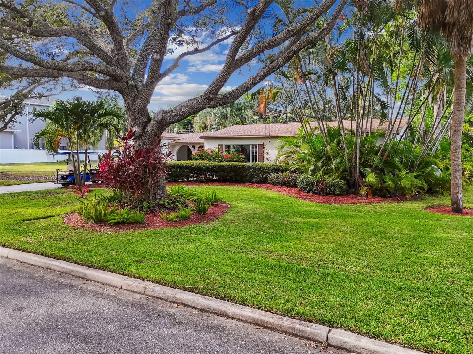 SNELL ISLE - Residential