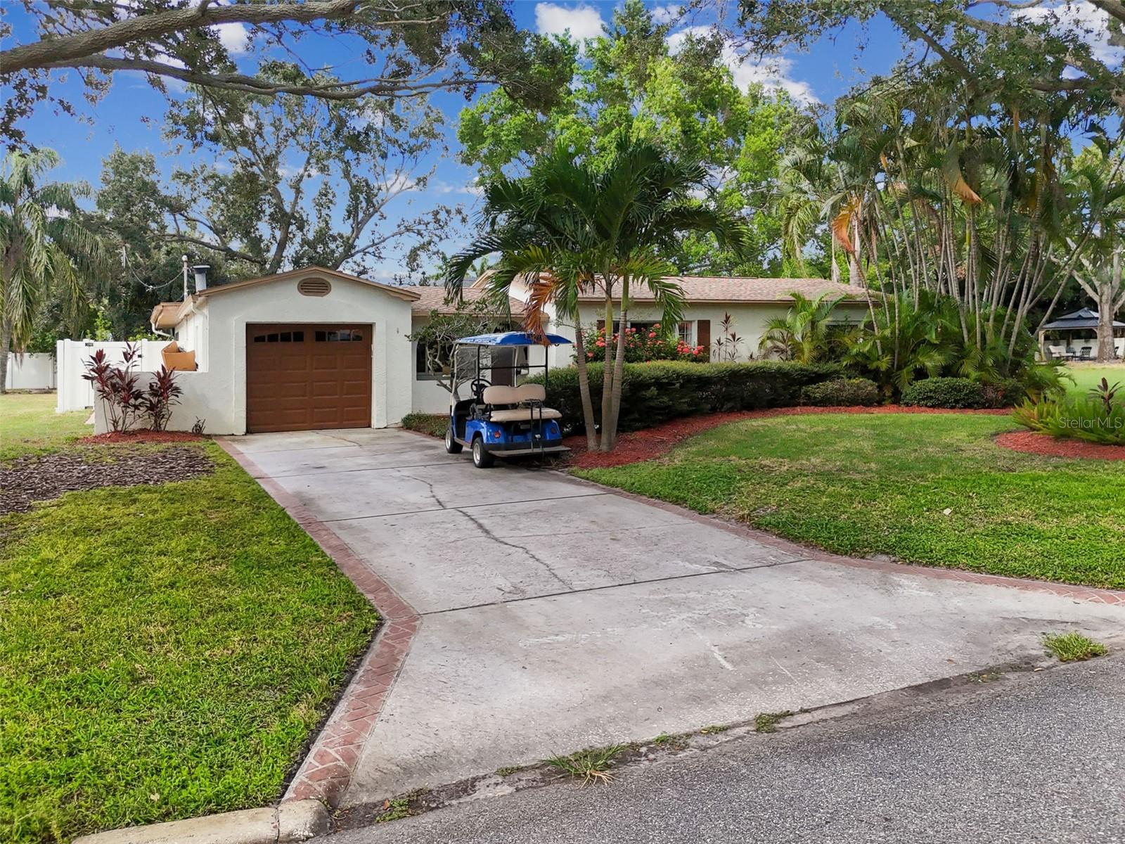 SNELL ISLE - Residential