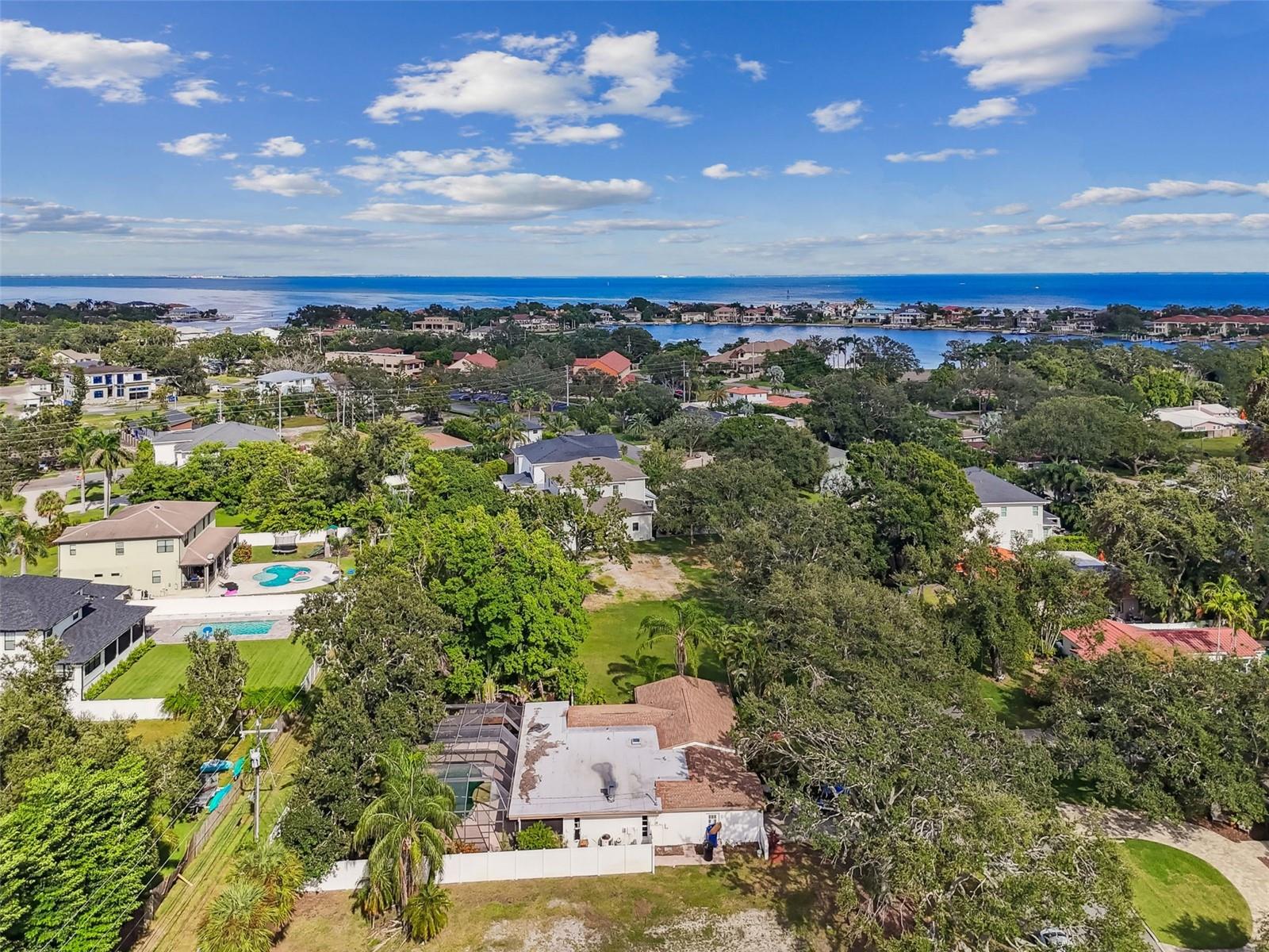 SNELL ISLE - Residential