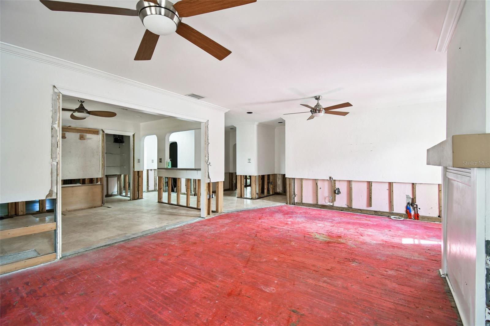 SNELL ISLE - Residential