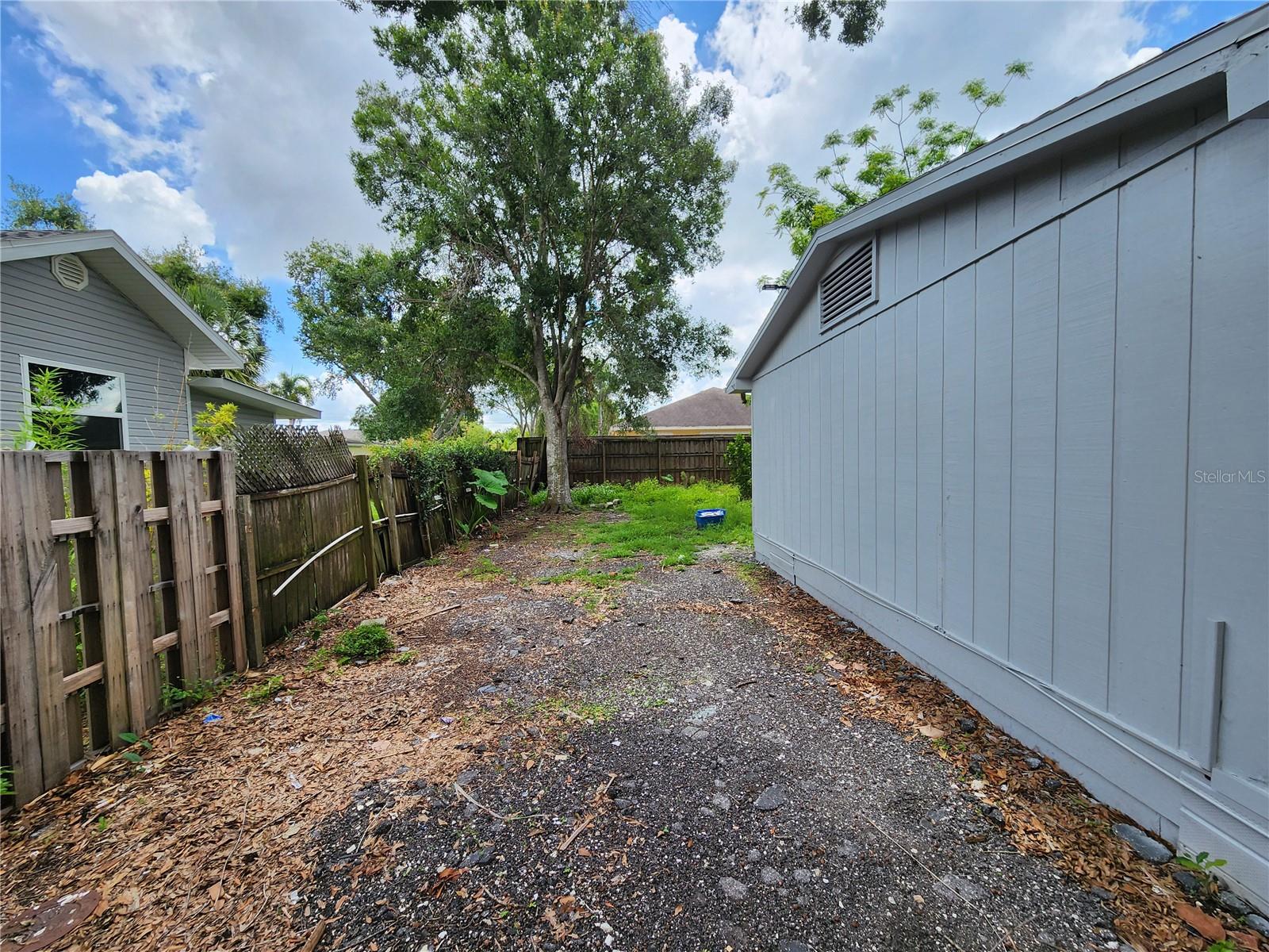 27 TUCKER AVENUE