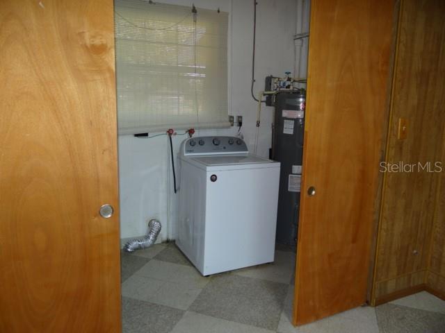 LAKE PASADENA DEV - Residential Lease