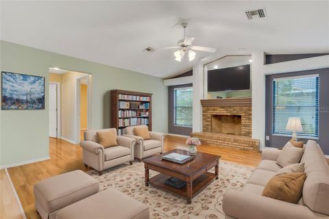 A home in MULBERRY
