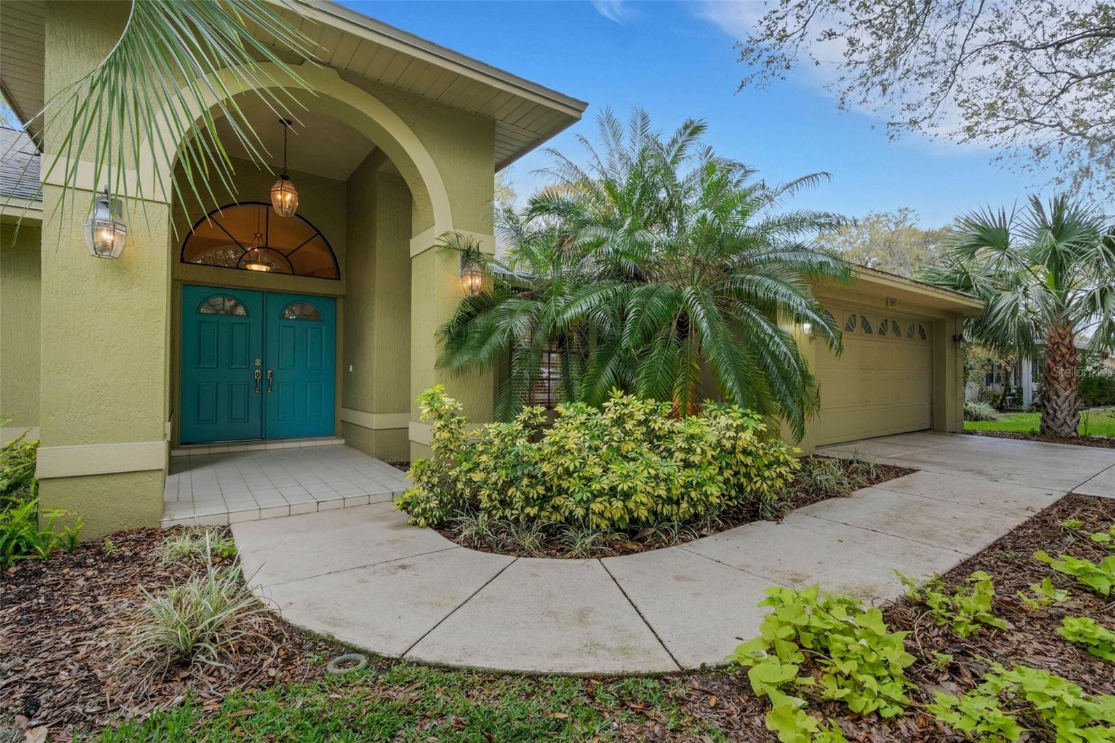 3845 GARNET DRIVE