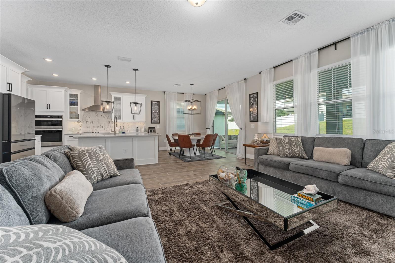 VILLAGES/MINNEOLA HILLS PH B - Residential