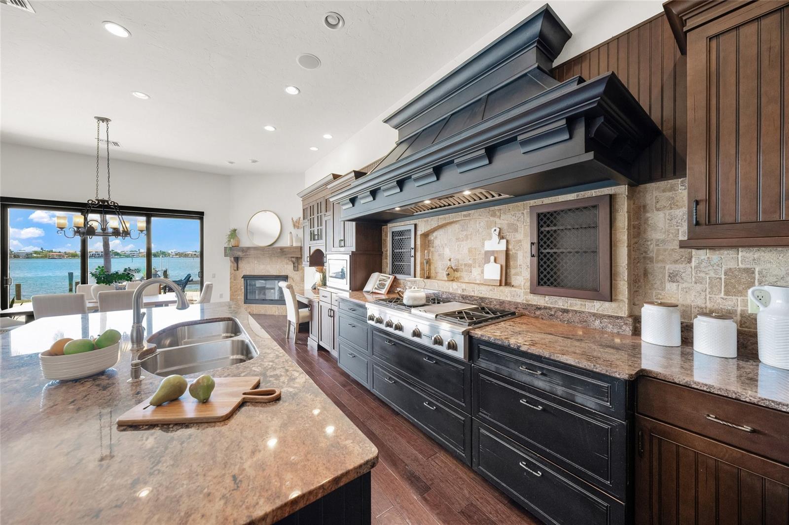 SAN REMO ESTATES - Residential