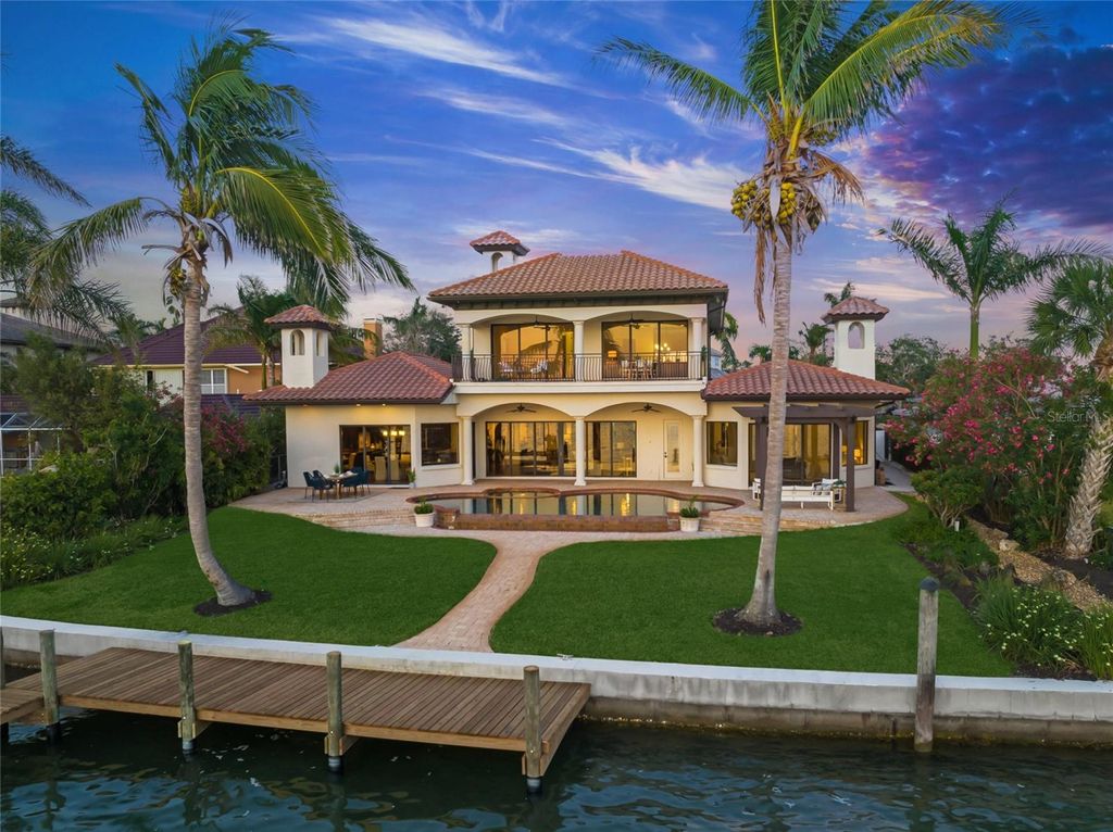 Photo of 3576 San Remo Terrace, Sarasota, FL 34239 (MLS # A4652012)
