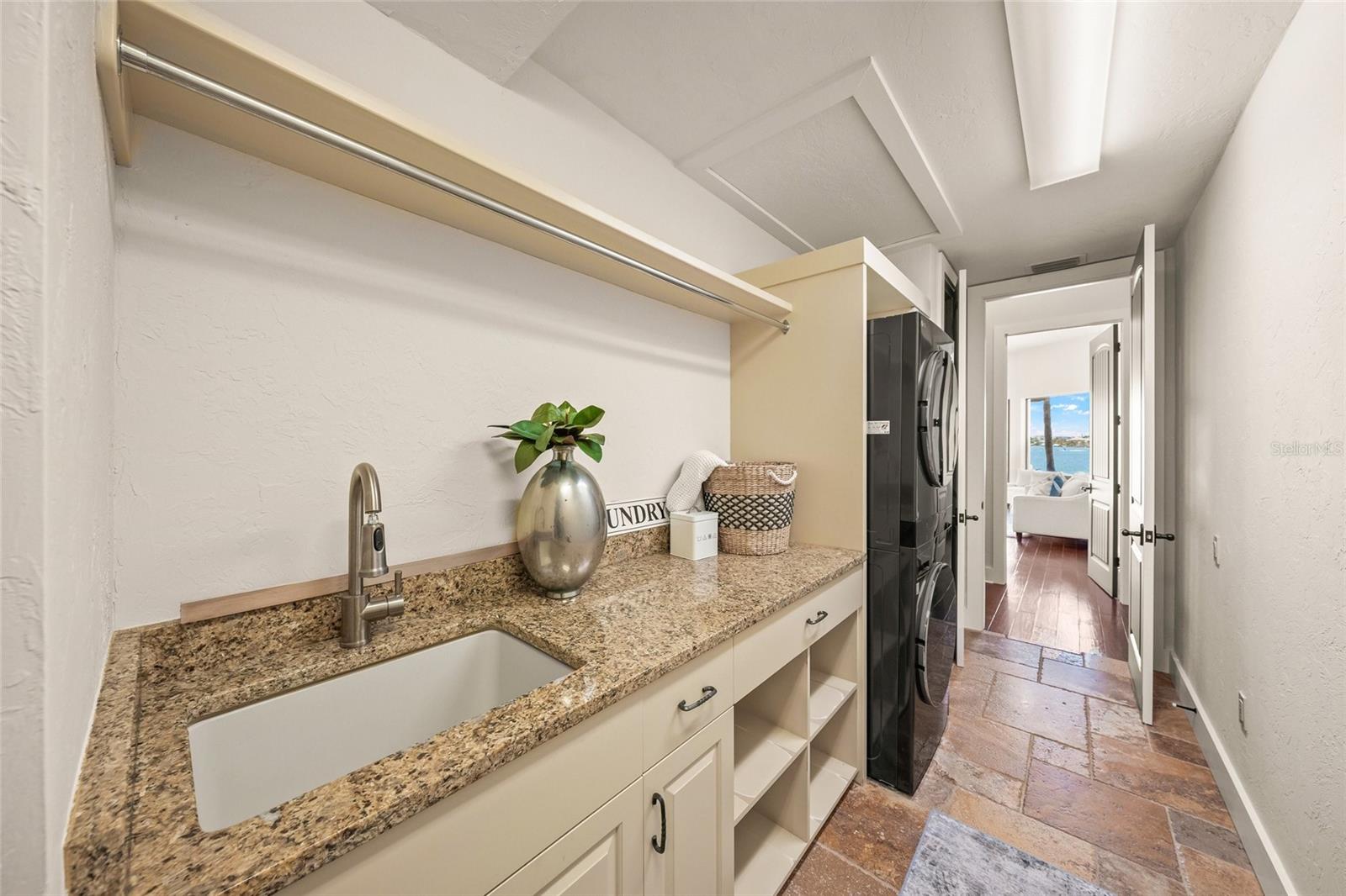 SAN REMO ESTATES - Residential