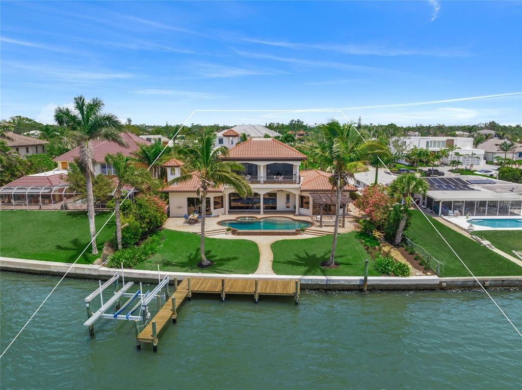 Photo of 3576 San Remo Terrace, Sarasota, FL 34239 (MLS # A4652012)