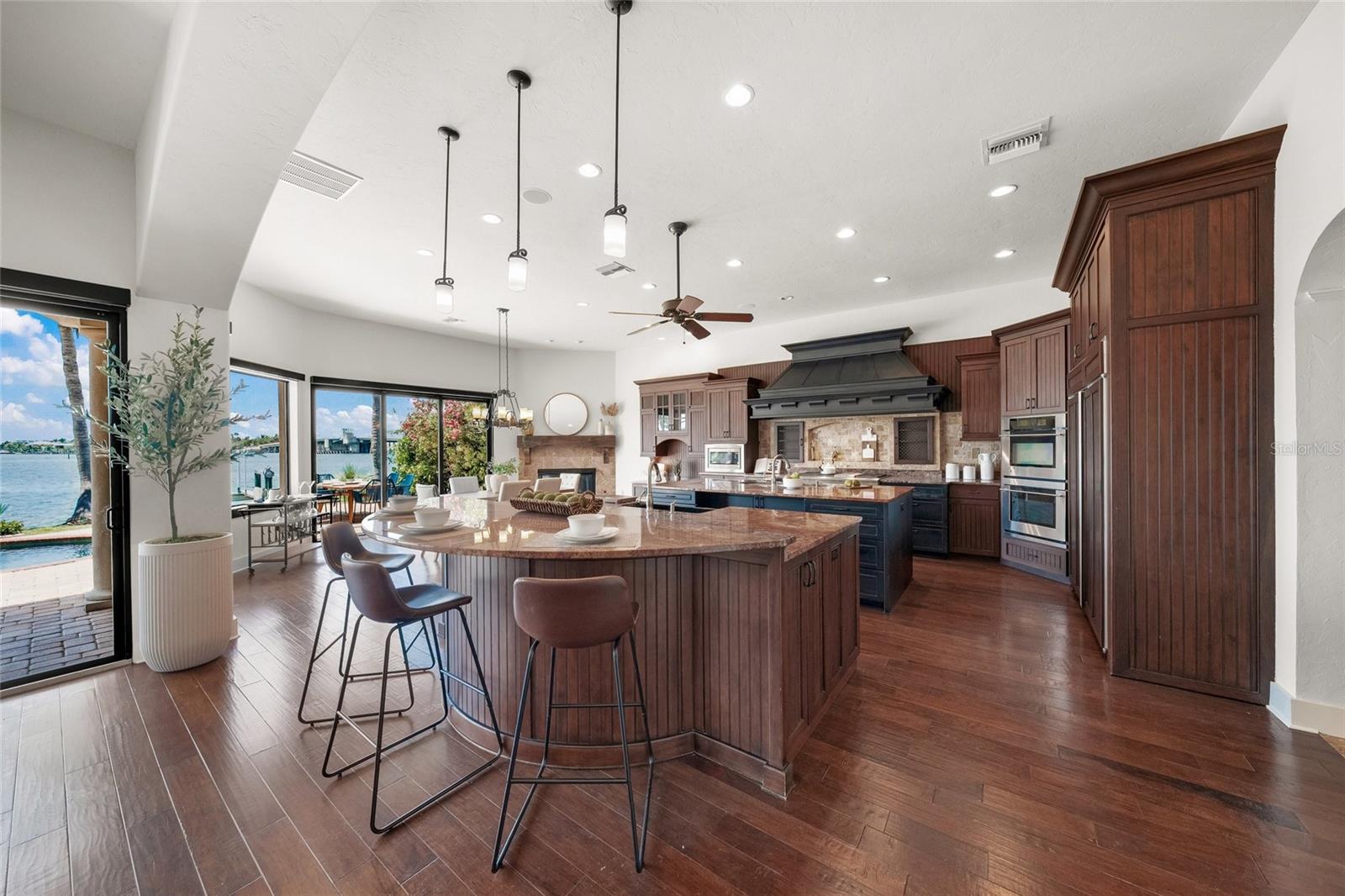 SAN REMO ESTATES - Residential