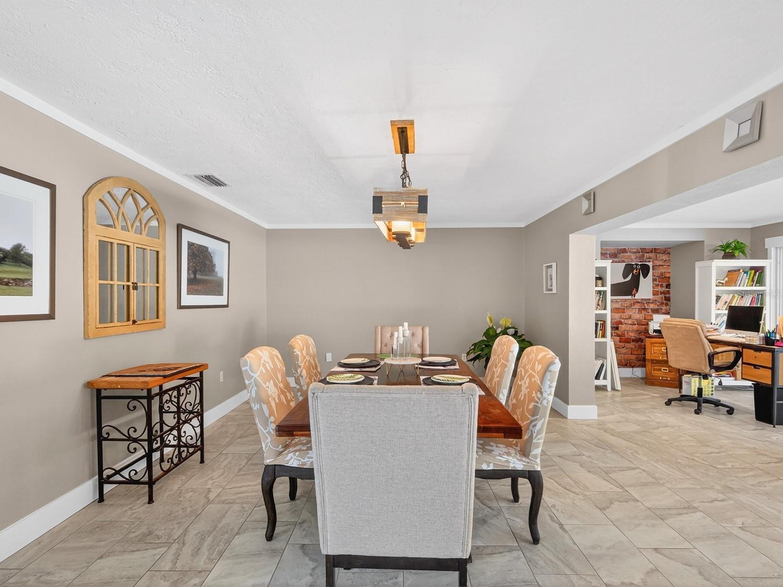 DUNNHILL ESTATES - Residential