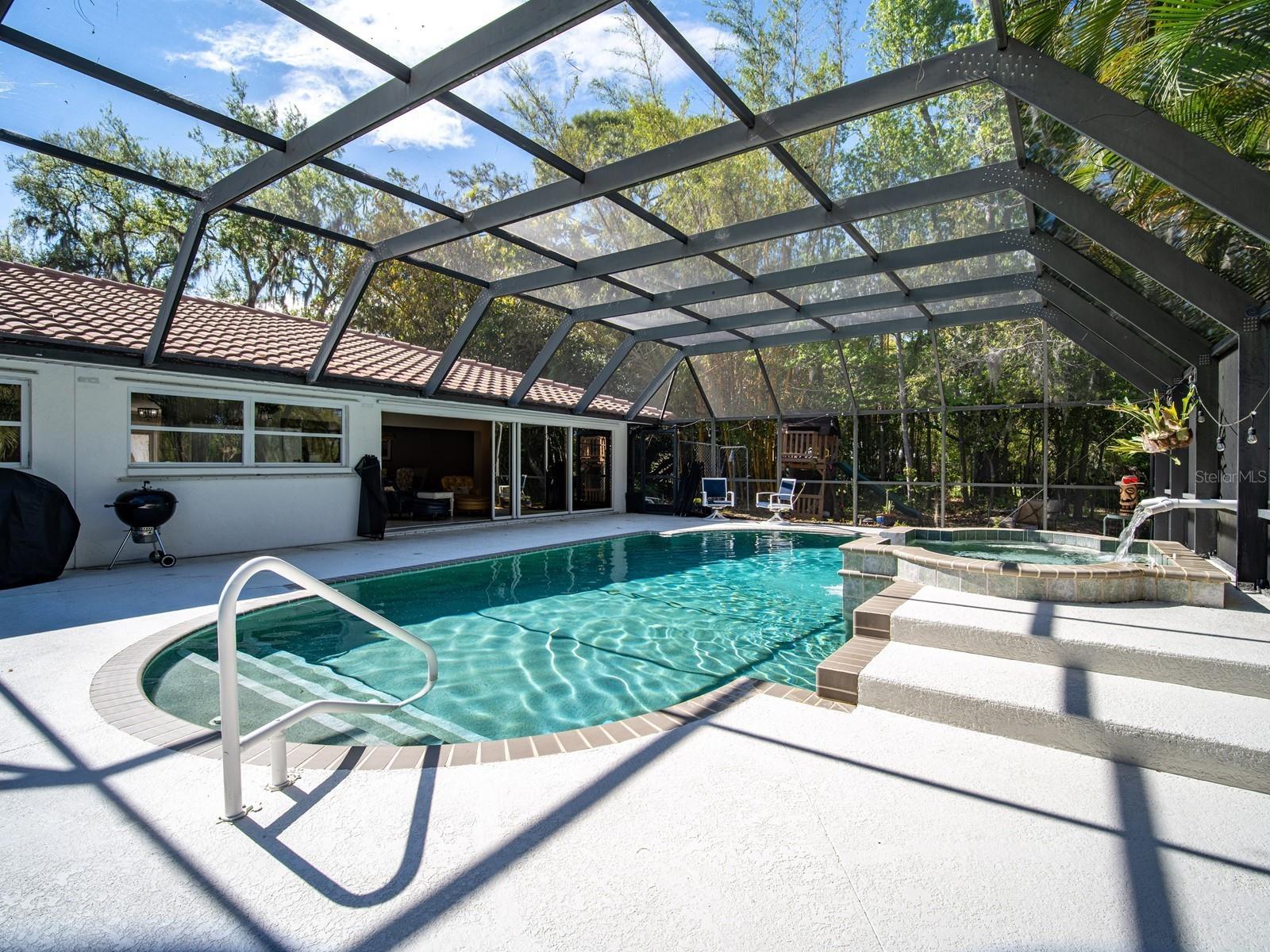 DUNNHILL ESTATES - Residential