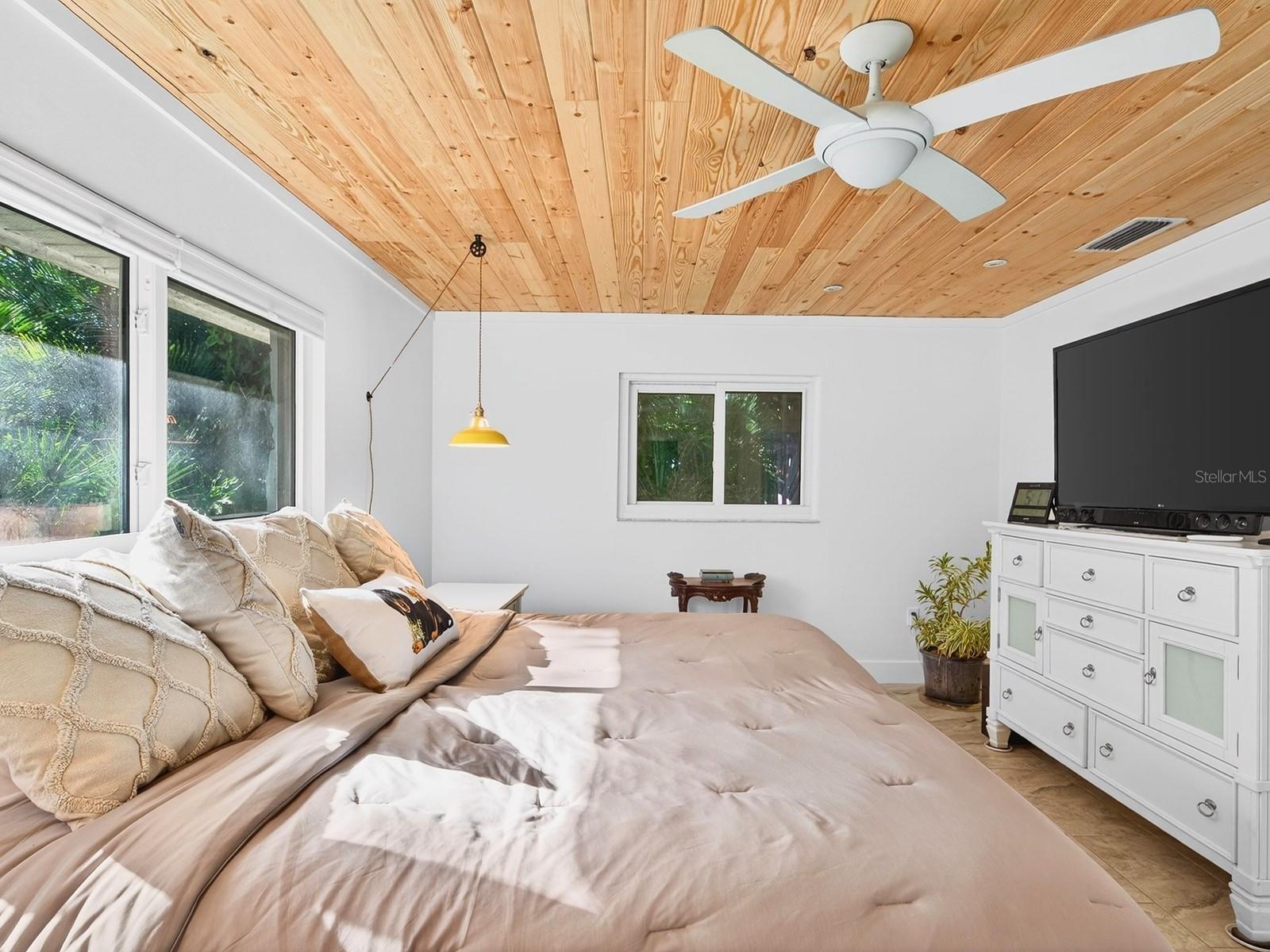 DUNNHILL ESTATES - Residential