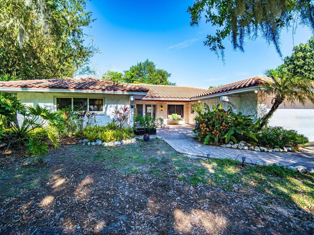 Photo of 7311 Proctor Road, Sarasota, FL 34241 (MLS # A4686361)