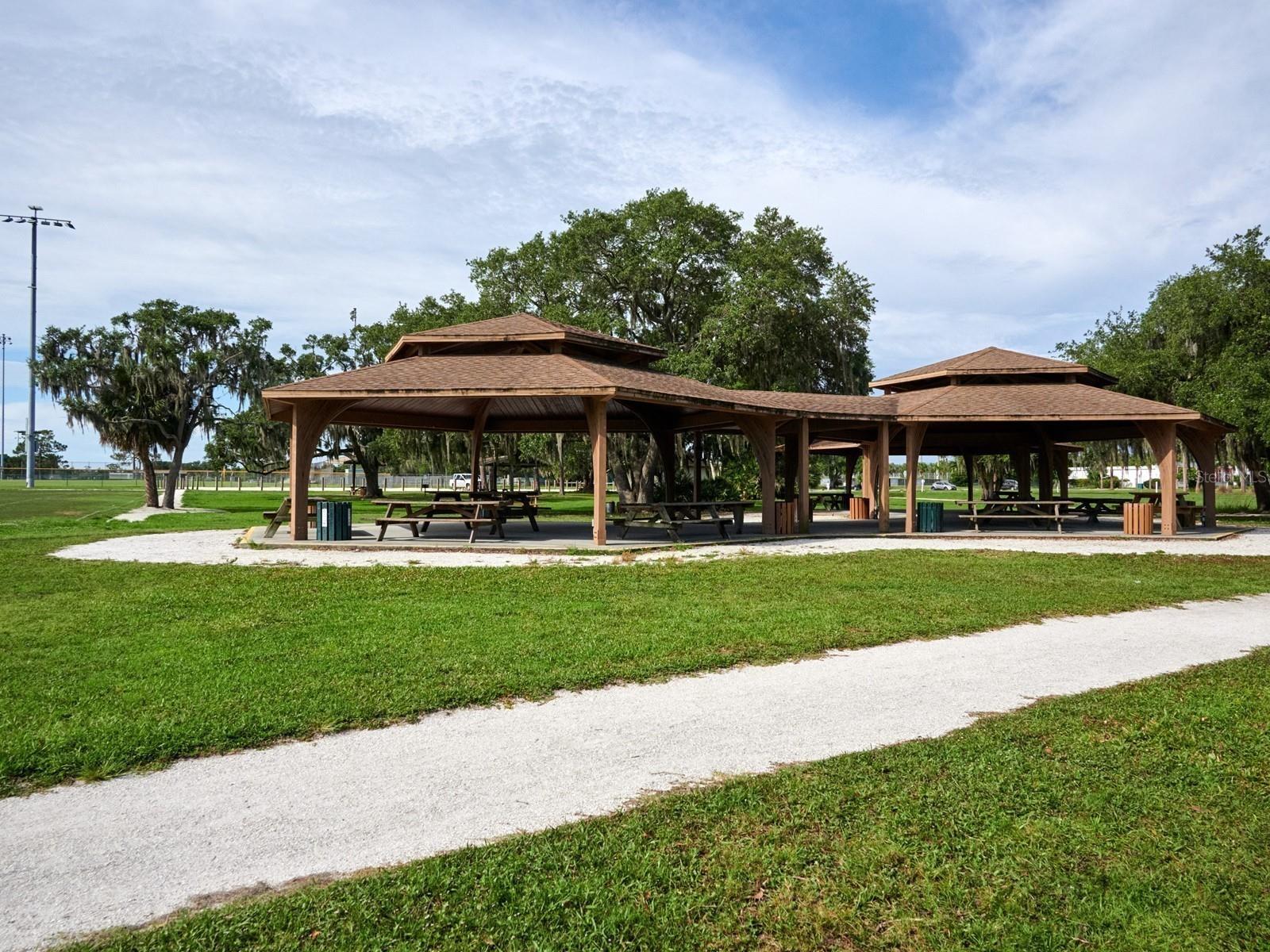 DUNNHILL ESTATES - Residential