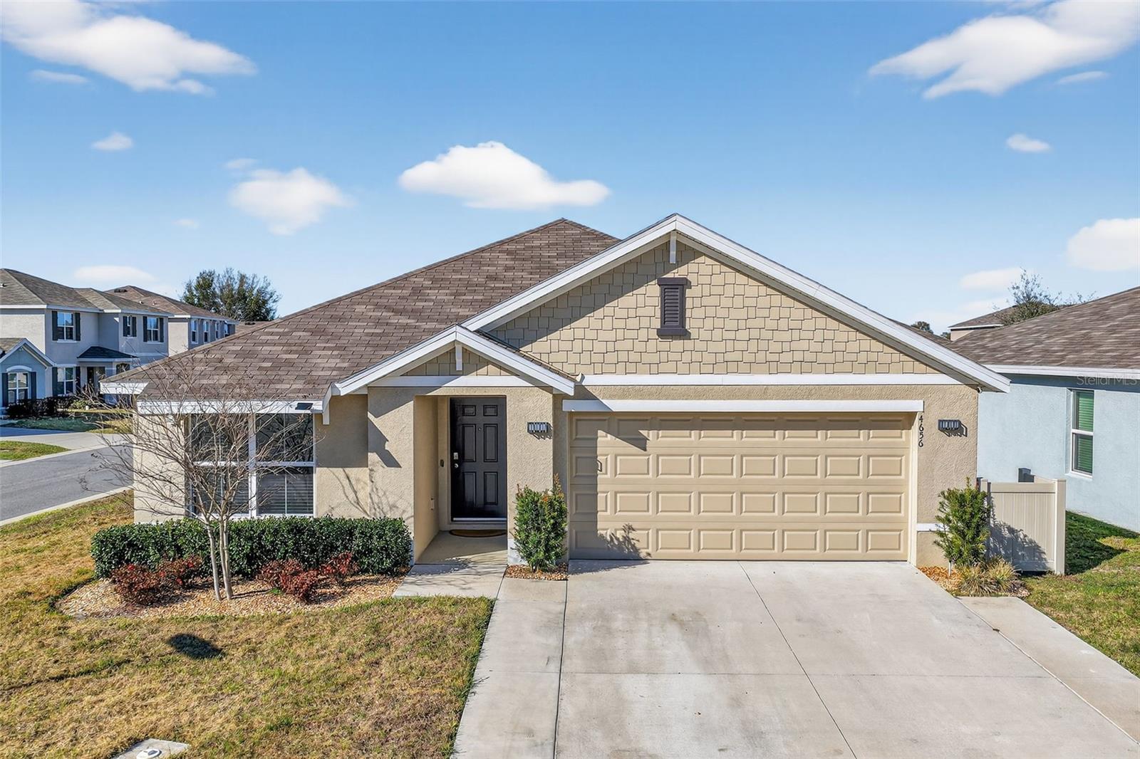 TRIUMPH SOUTH PH 1 - Residential