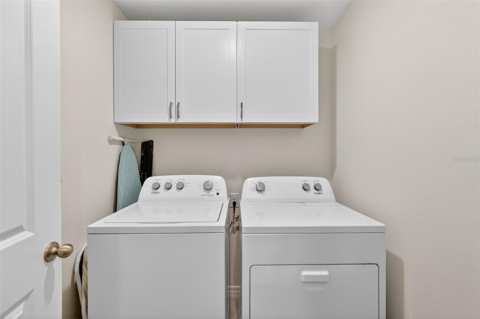 TRIUMPH SOUTH PH 1 - Residential