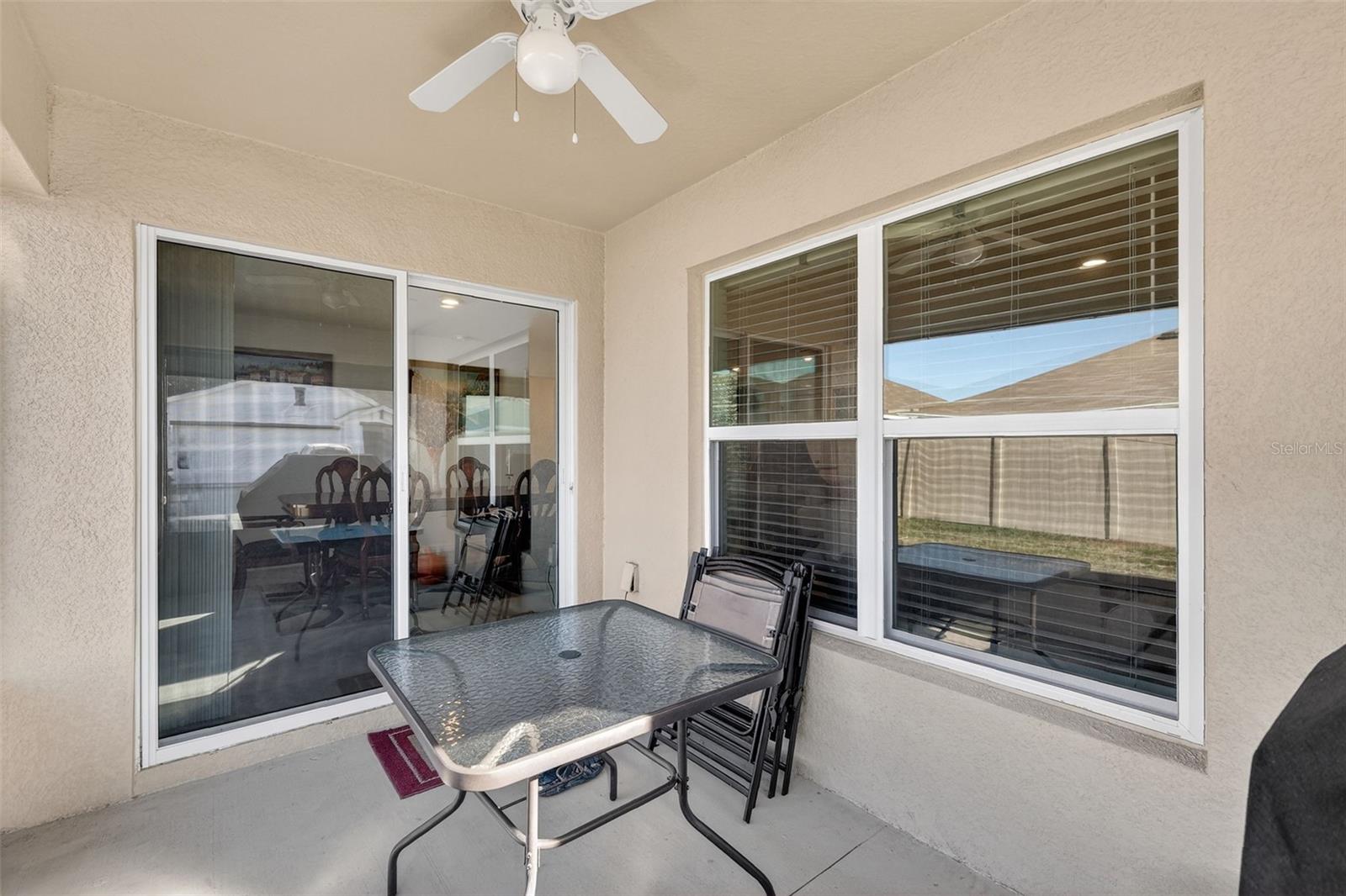 TRIUMPH SOUTH PH 1 - Residential