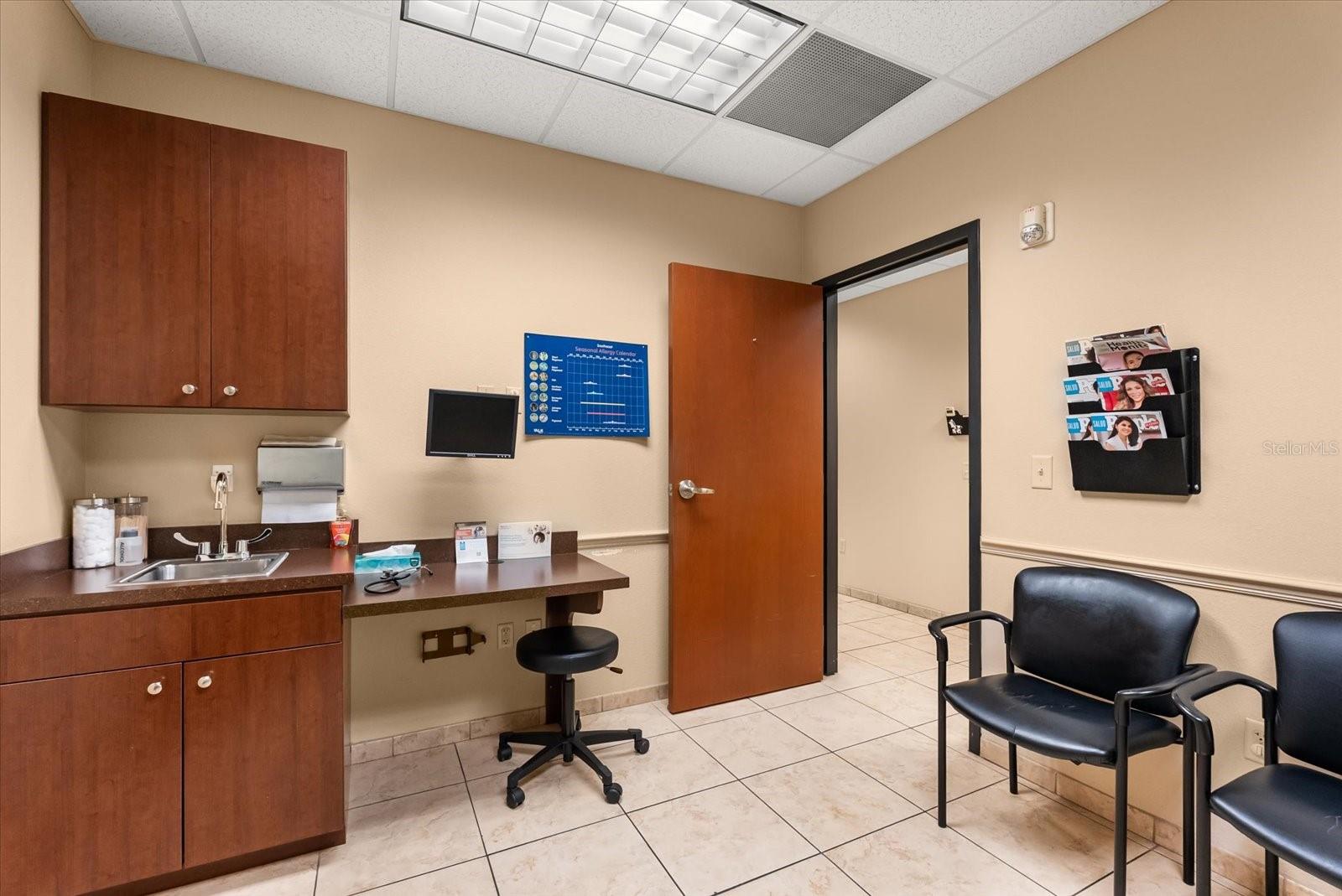 METROWEST PROFESSIONAL PLAZA CONDO - Commercial Sale