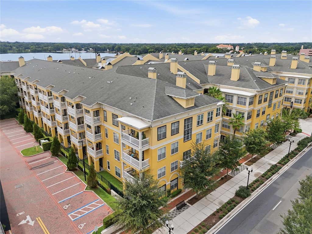 Photo of 860 N Orange Avenue #371, Orlando, FL 32801 (MLS # O6429938)