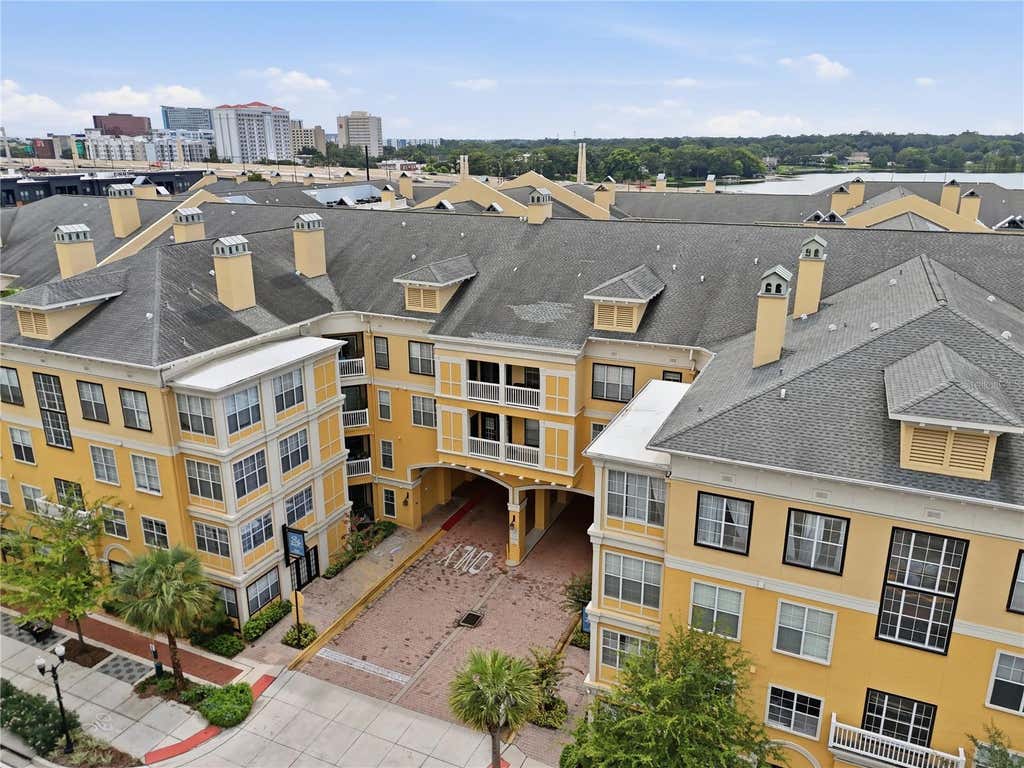 Photo of 860 N Orange Avenue #371, Orlando, FL 32801 (MLS # O6429938)