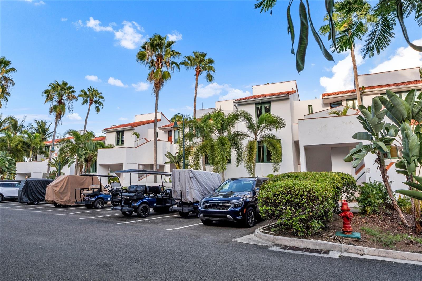 Cond. Rio Mar Village RIO GRANDE 102