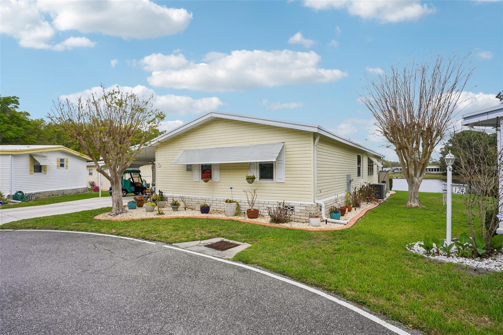 HAWTHORNE AT LEESBURG A COOP - Residential