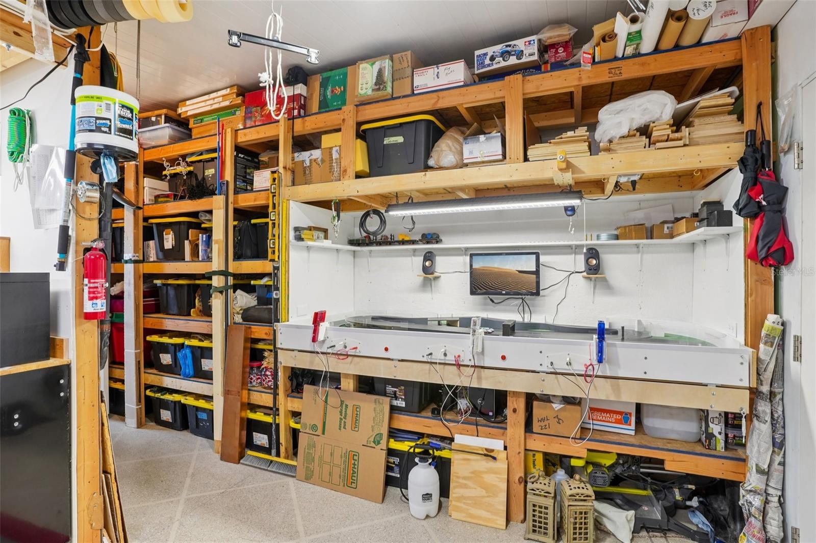 HAWTHORNE AT LEESBURG A COOP - Residential