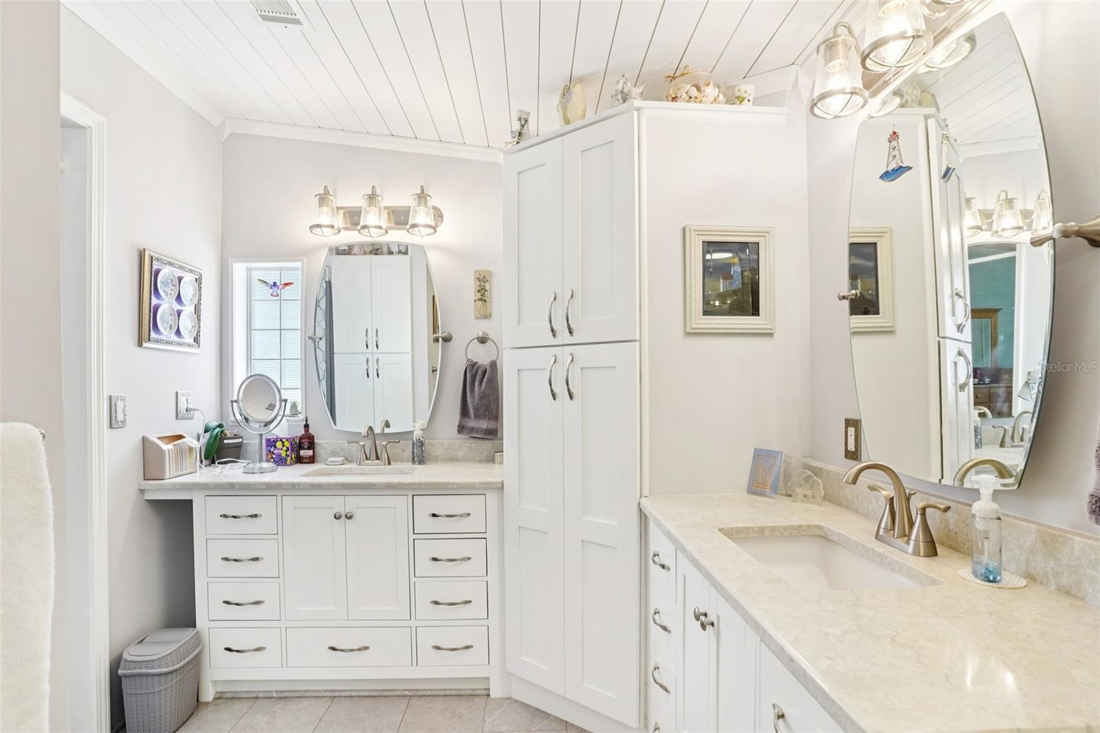 HAWTHORNE AT LEESBURG A COOP - Residential