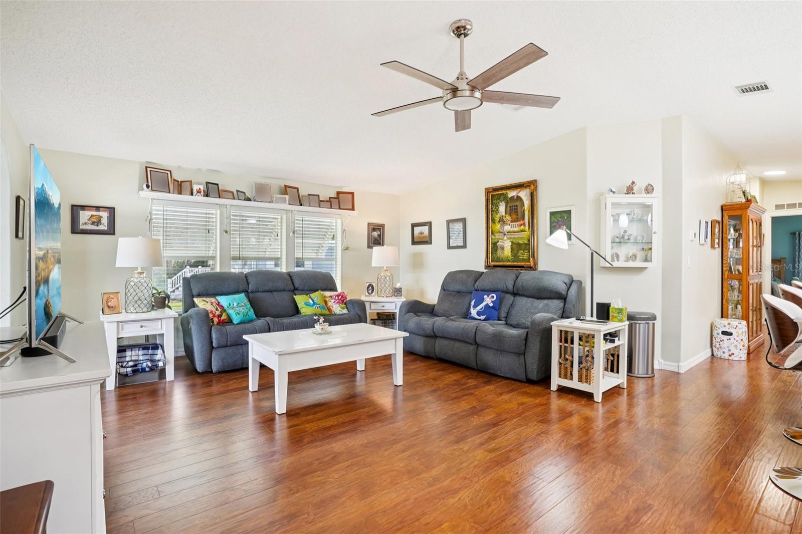 HAWTHORNE AT LEESBURG A COOP - Residential