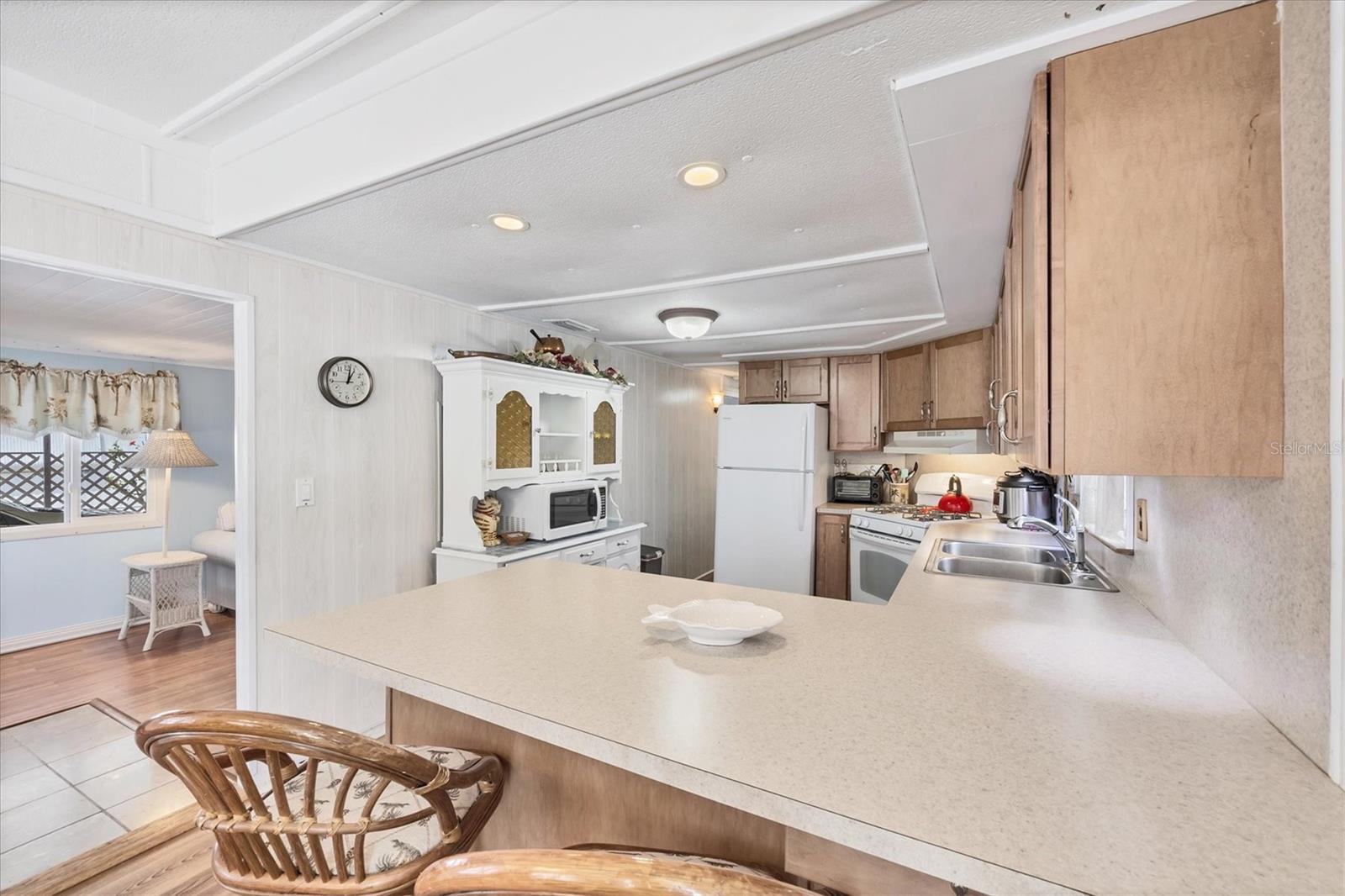 PARADISE BAY ESTATES CO-OP - Residential