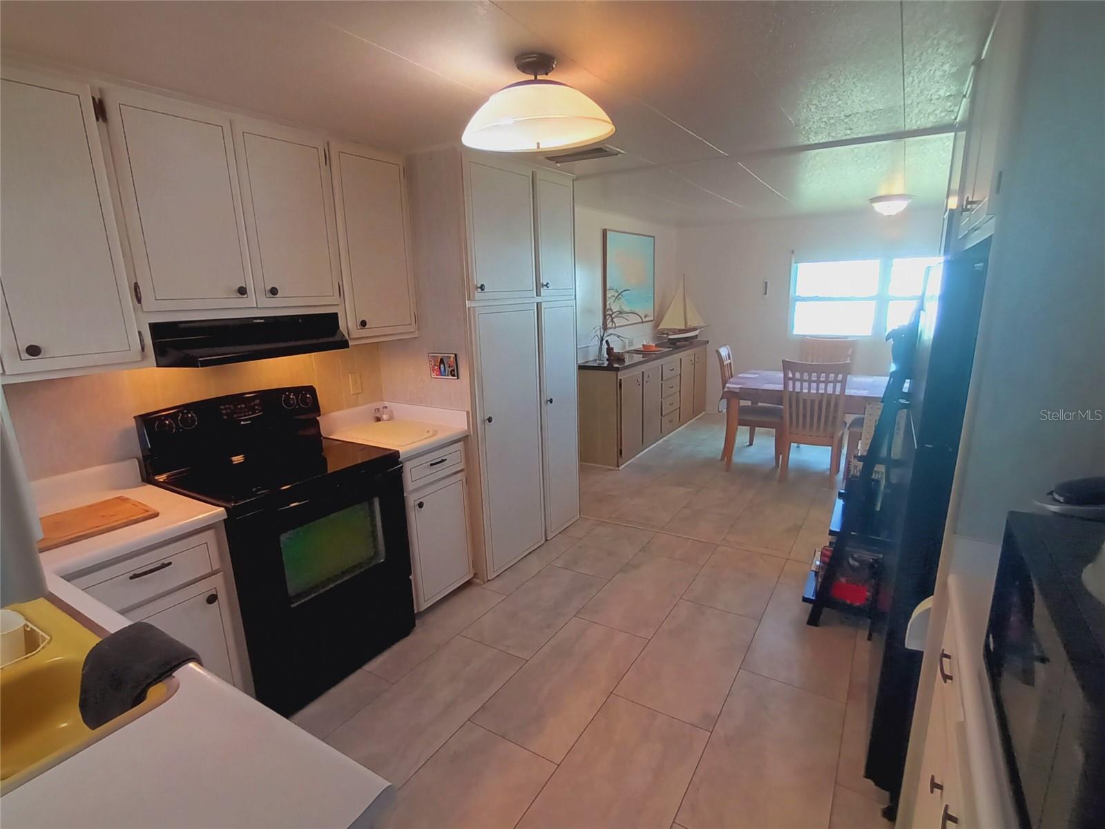 TRI-PAR ESTATES - Residential