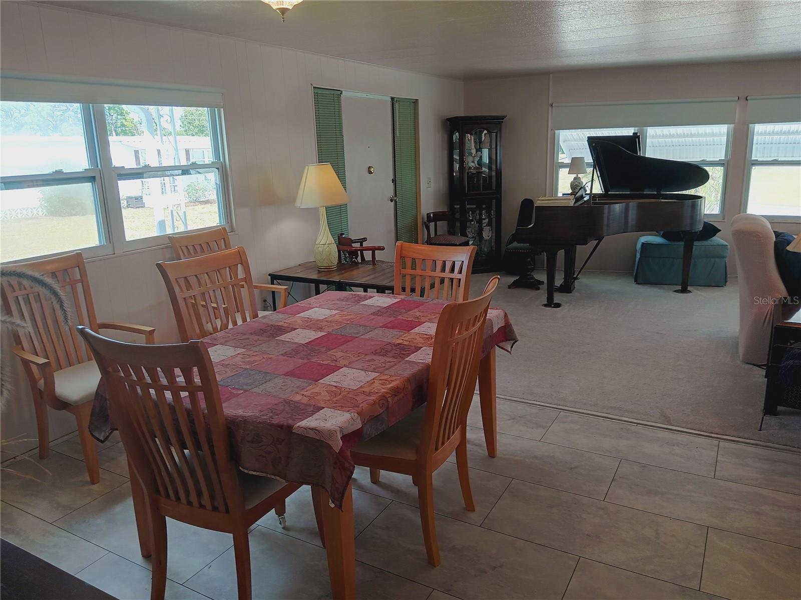 TRI-PAR ESTATES - Residential