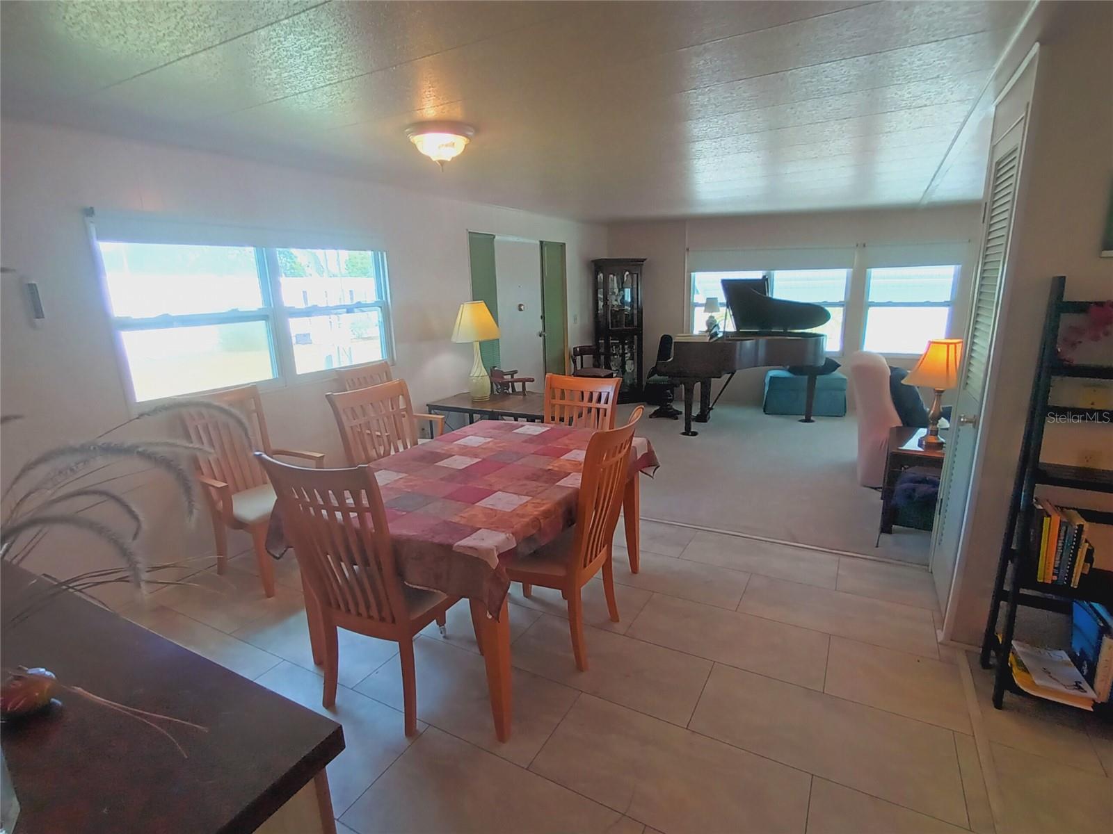 TRI-PAR ESTATES - Residential