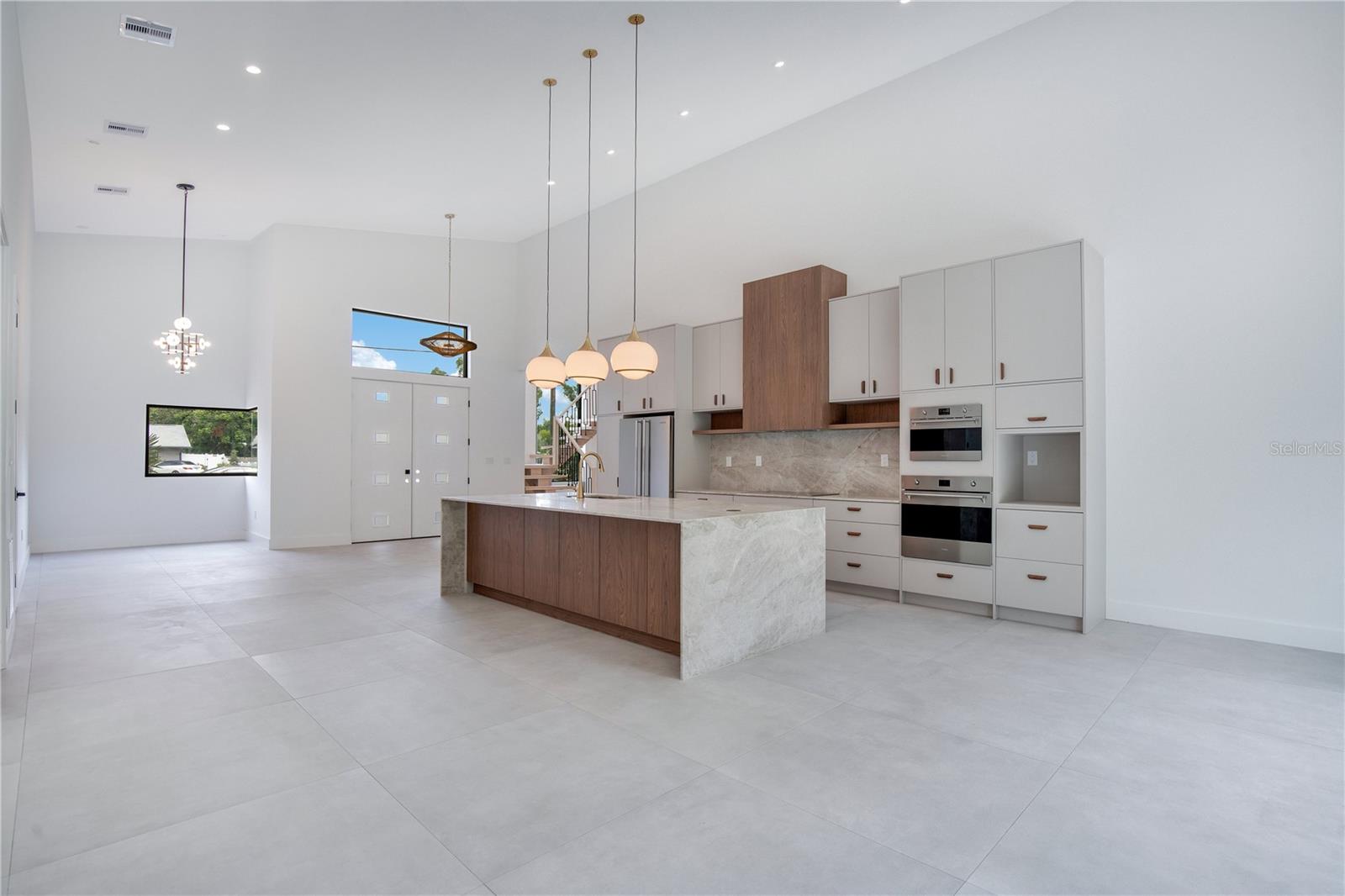 5236 LAKE HOWELL ROAD