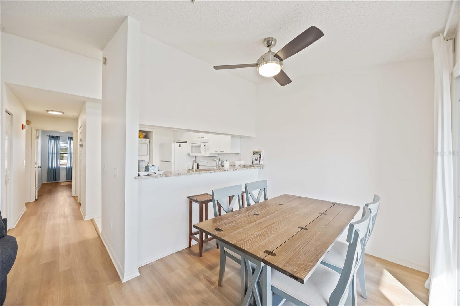 SANDY POINTE II - Residential