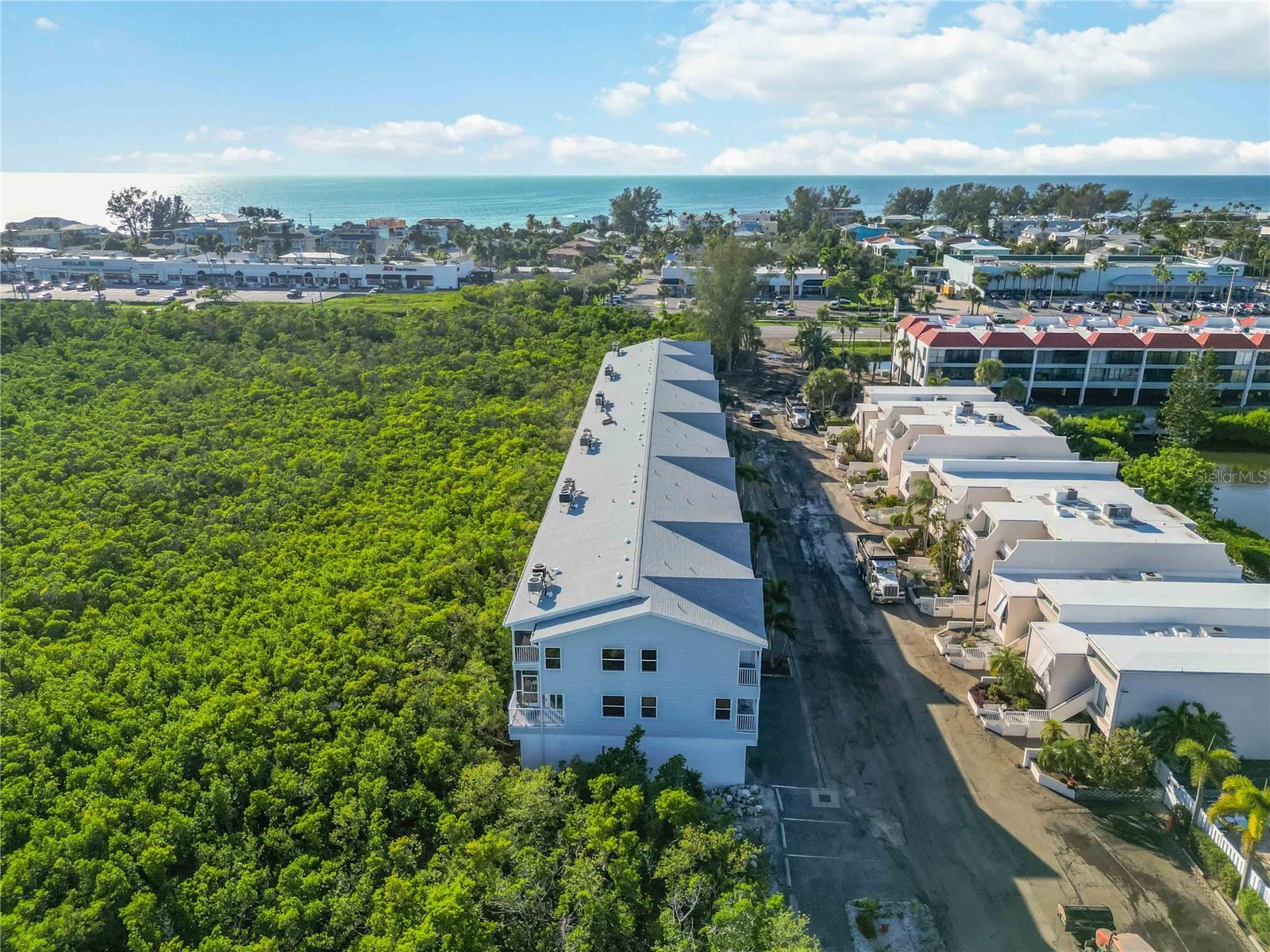 SANDY POINTE II - Residential