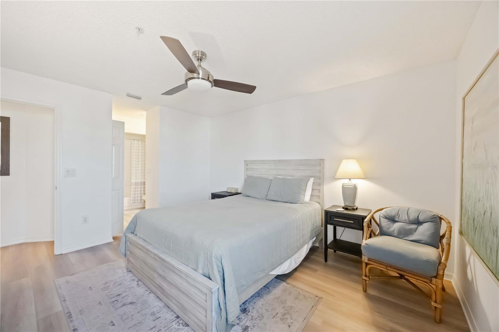 SANDY POINTE II - Residential