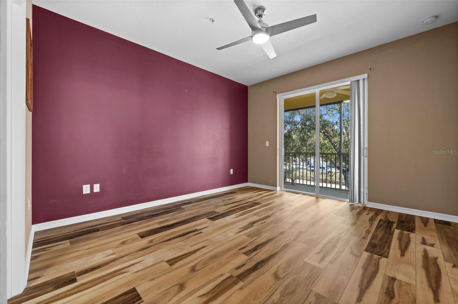 STONEHAVEN PH 4, 5, 6, 7 & 25 - Residential Lease