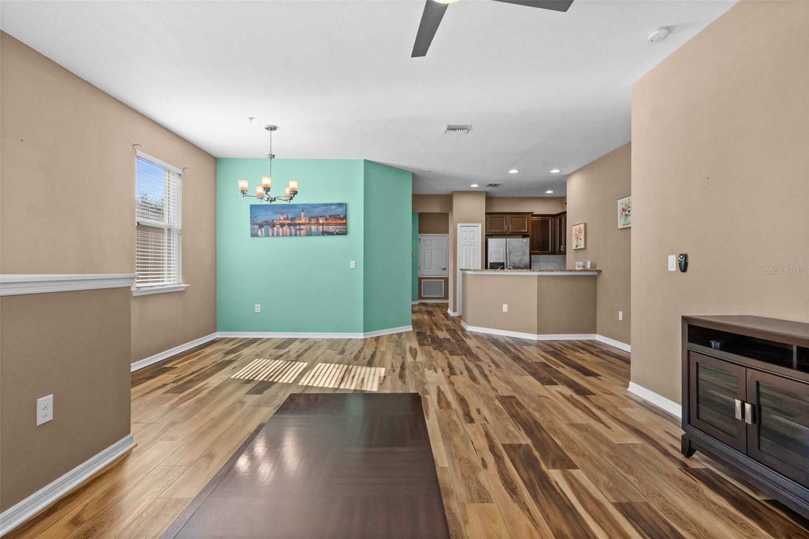 STONEHAVEN PH 4, 5, 6, 7 & 25 - Residential Lease