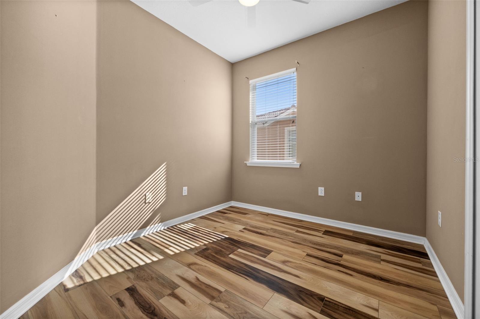 STONEHAVEN PH 4, 5, 6, 7 & 25 - Residential Lease