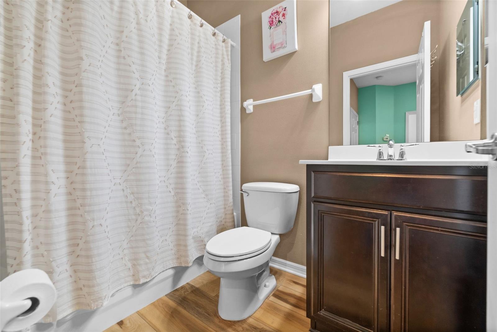 STONEHAVEN PH 4, 5, 6, 7 & 25 - Residential Lease