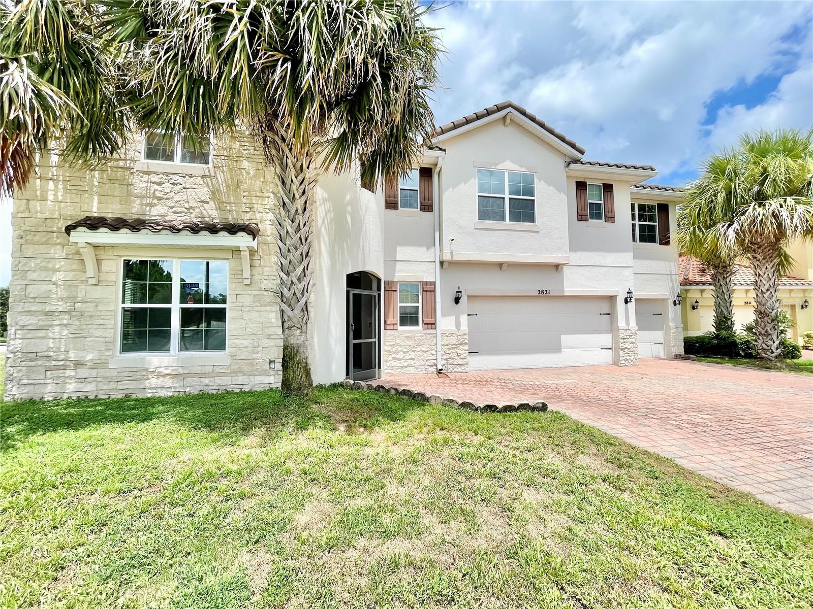 2821 RIALTO COURT