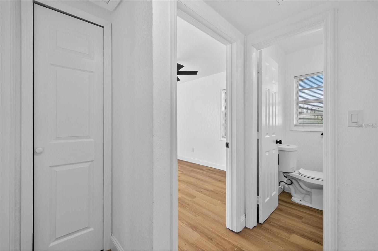 MEADOWLAWN - Residential Lease