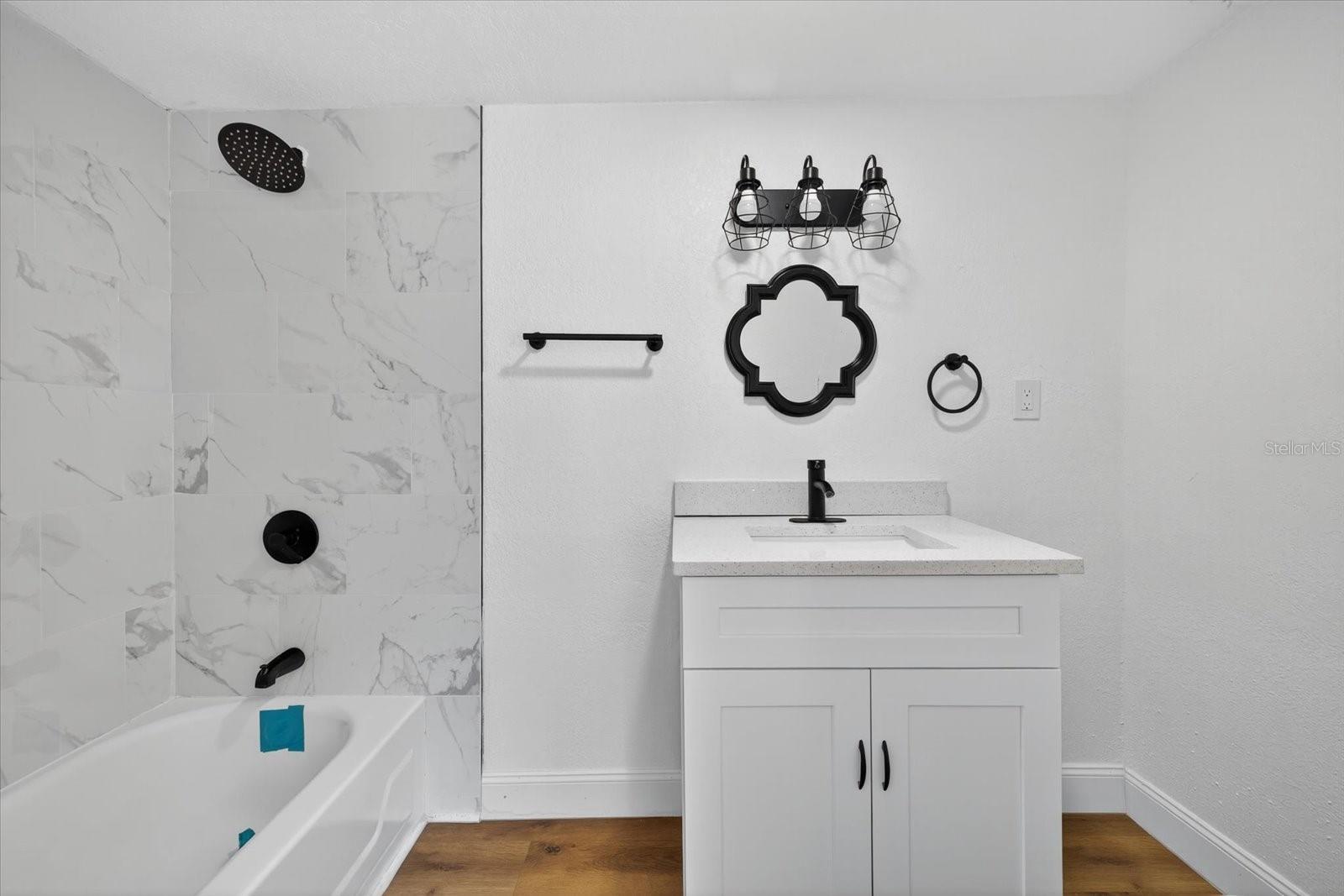 MEADOWLAWN - Residential Lease