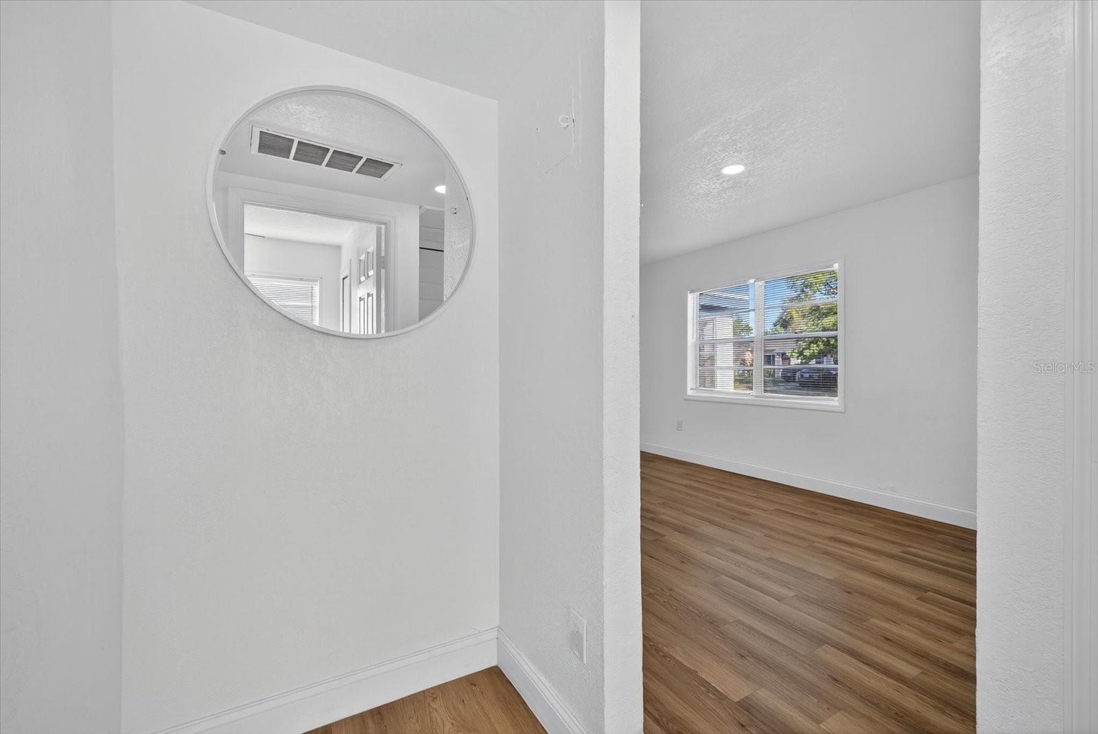 MEADOWLAWN - Residential Lease